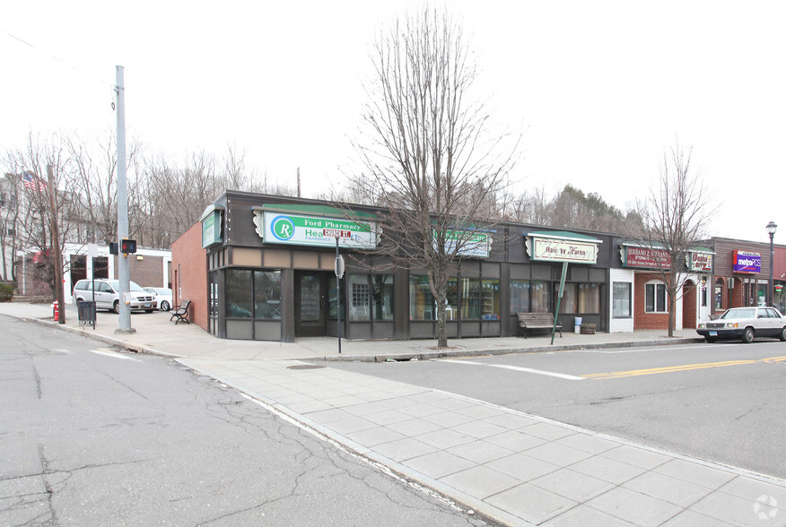 2-22 Church St, Naugatuck, CT à vendre - Photo principale - Image 1 de 1