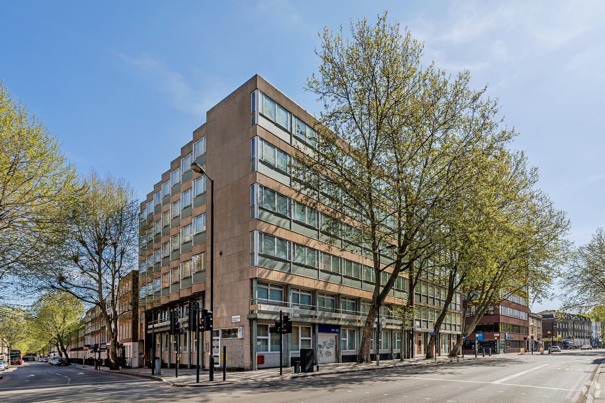 314-320 Grays Inn Rd, London for lease Primary Photo- Image 1 of 2
