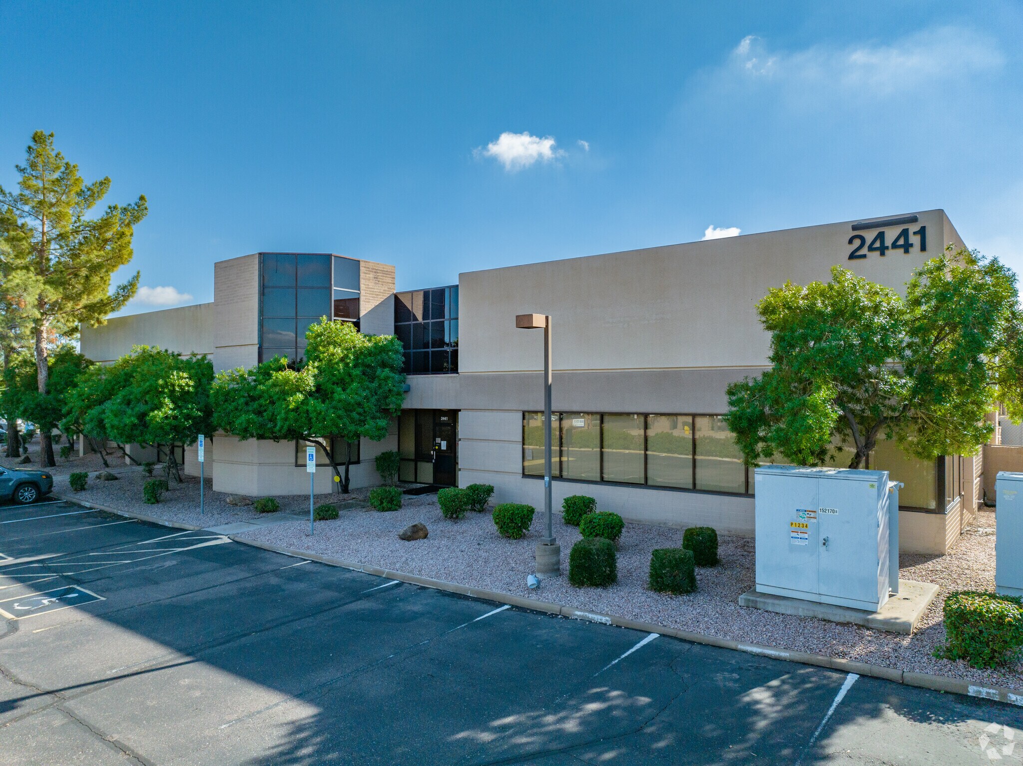 2441 W Erie Dr, Tempe, AZ for lease Primary Photo- Image 1 of 6