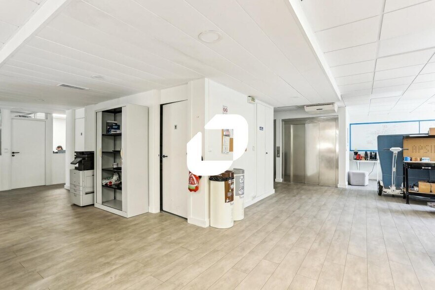 Office in Boulogne-Billancourt for sale - Interior Photo - Image 3 of 14