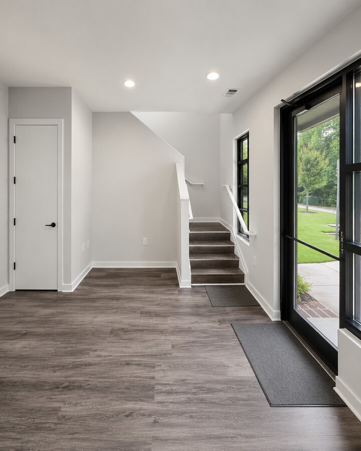 6110 McFarland Station Dr, Alpharetta, GA 30004 - Unit 1002 - - Lobby - Image 2 of 4