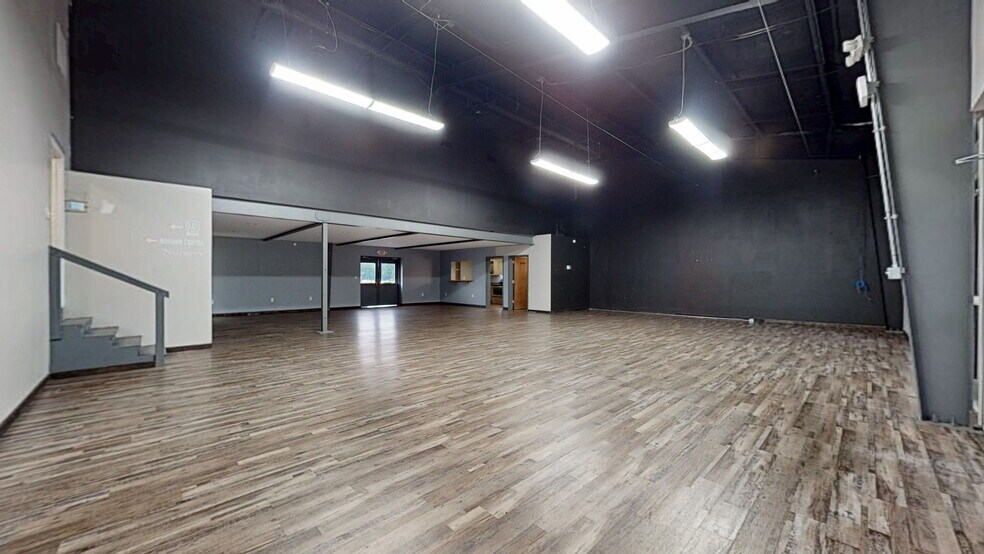 7104 Lebanon Rd, Mount Juliet, TN à louer - Photo du bâtiment - Image 3 de 16