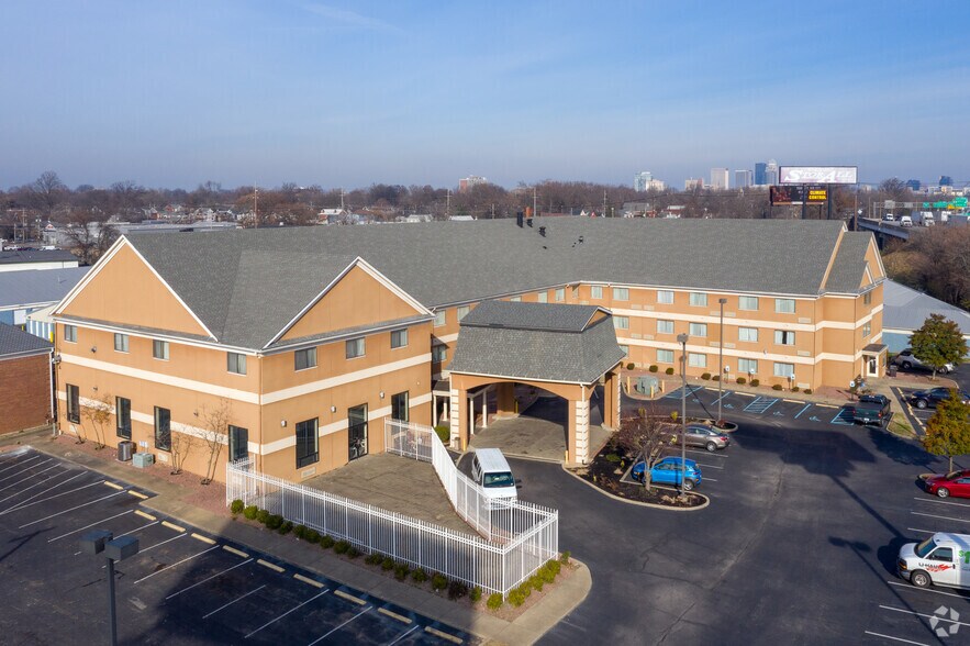 311 E Gaulbert Ave, Louisville, KY à vendre - Photo du bâtiment - Image 2 de 4