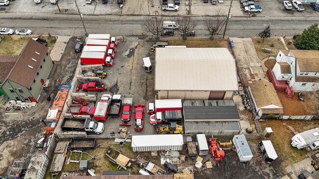 Plus de détails pour 7011 Beaver Dam Rd, Levittown, PA - Industriel à vendre