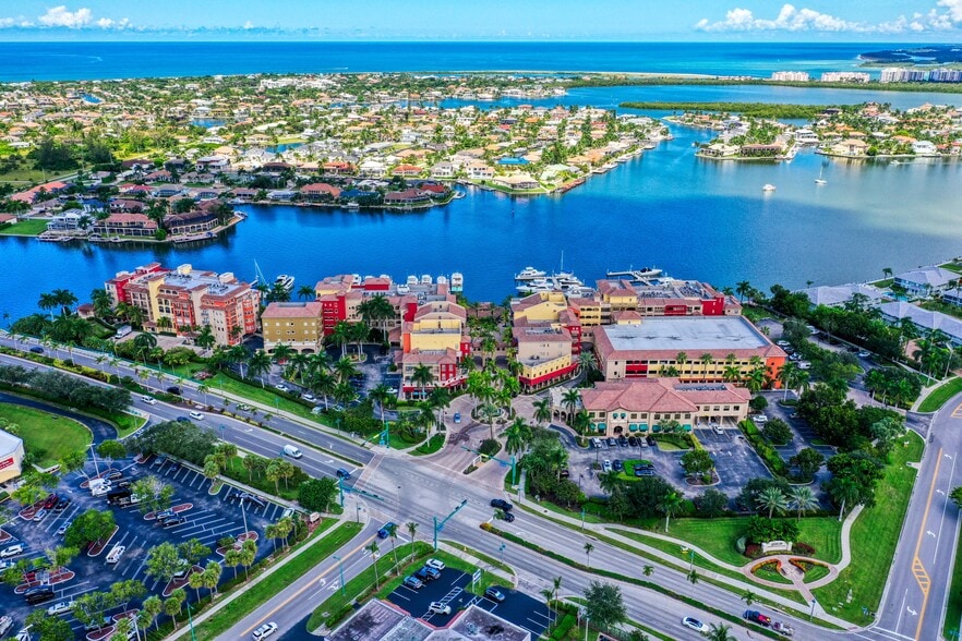 760 N Collier Blvd, Marco Island, FL for lease - Building Photo - Image 1 of 6