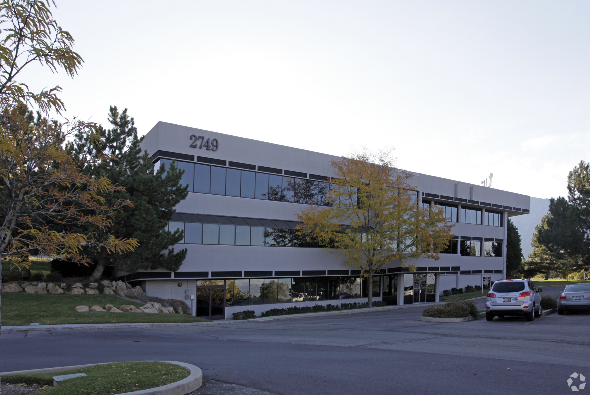 2749 Parleys Way, Salt Lake City, UT for lease Primary Photo- Image 1 of 4