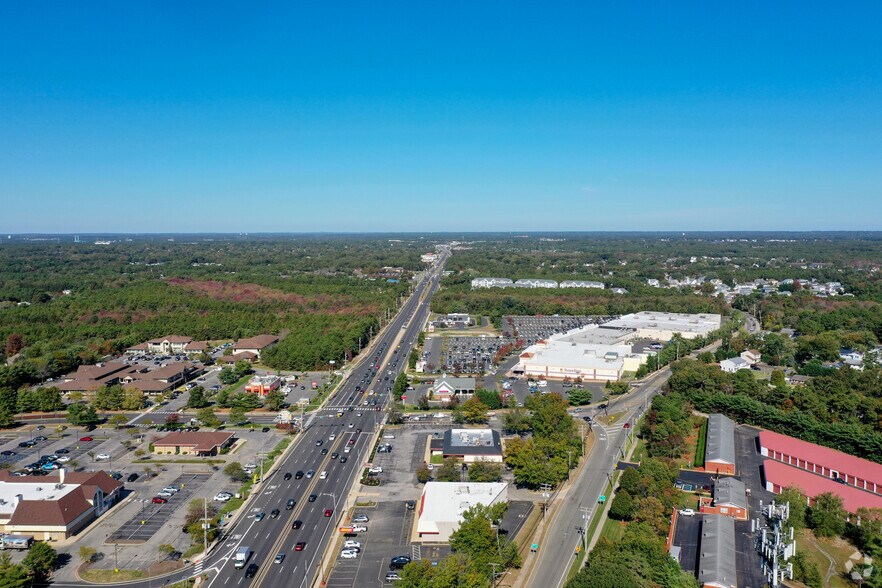 24 Brick Blvd, Brick, NJ à louer - Aérien - Image 2 de 15