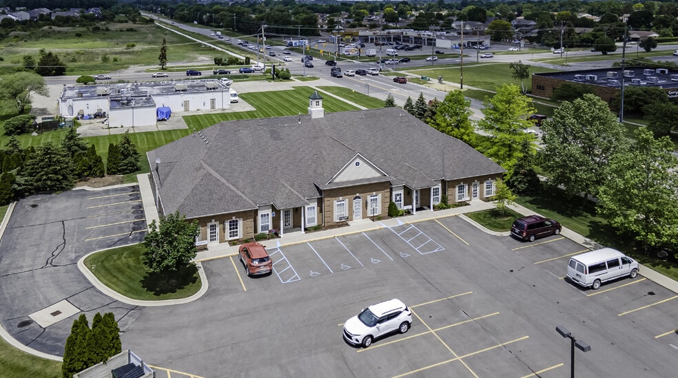 46875 Garfield Rd, Macomb, MI for lease - Building Photo - Image 3 of 3