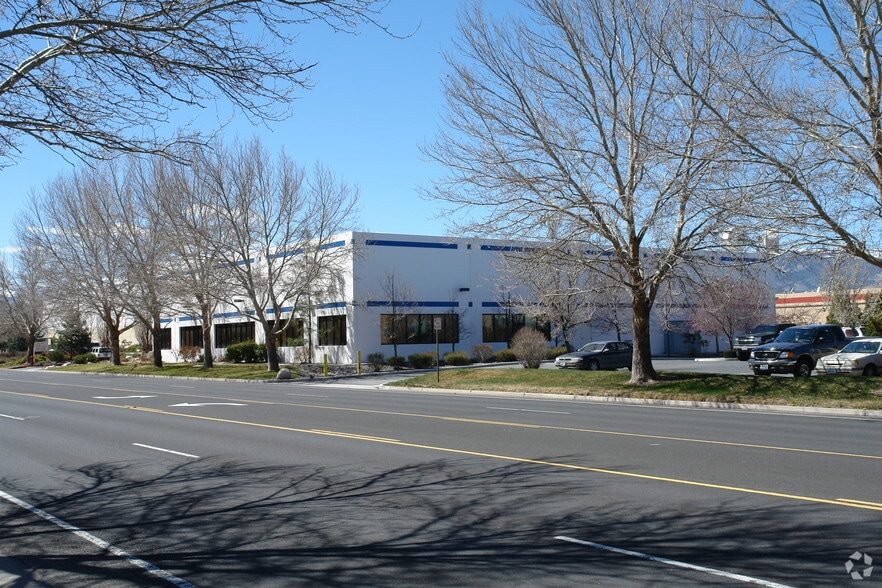 4875 Longley Ln, Reno, NV for lease - Building Photo - Image 2 of 22
