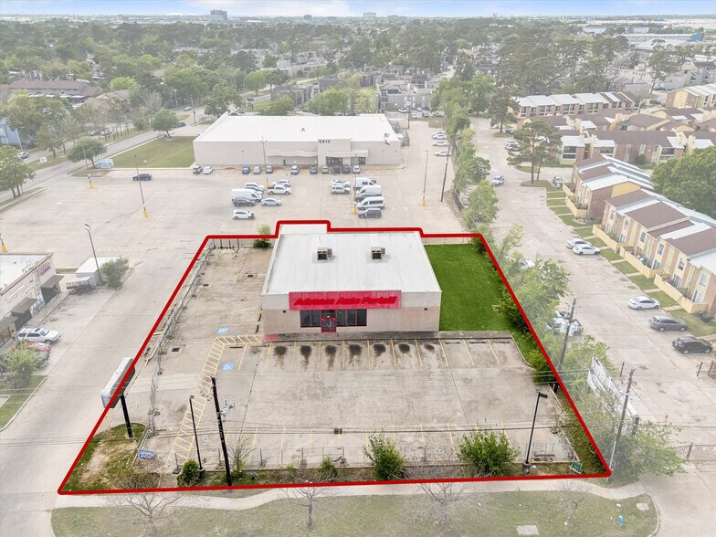 5817 Antoine Dr, Houston, TX à vendre - Photo du bâtiment - Image 2 de 17