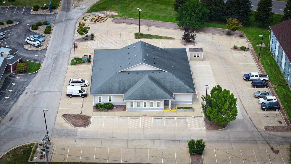 3131 N Water St, Decatur, IL for sale - Building Photo - Image 1 of 8