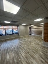 2-34 Trolley Sq, Wilmington, DE for lease Interior Photo- Image 1 of 7