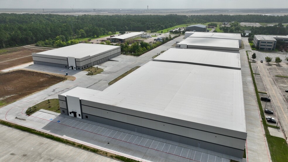 Aldine Westfield Rd, Houston, TX for lease - Building Photo - Image 2 of 8