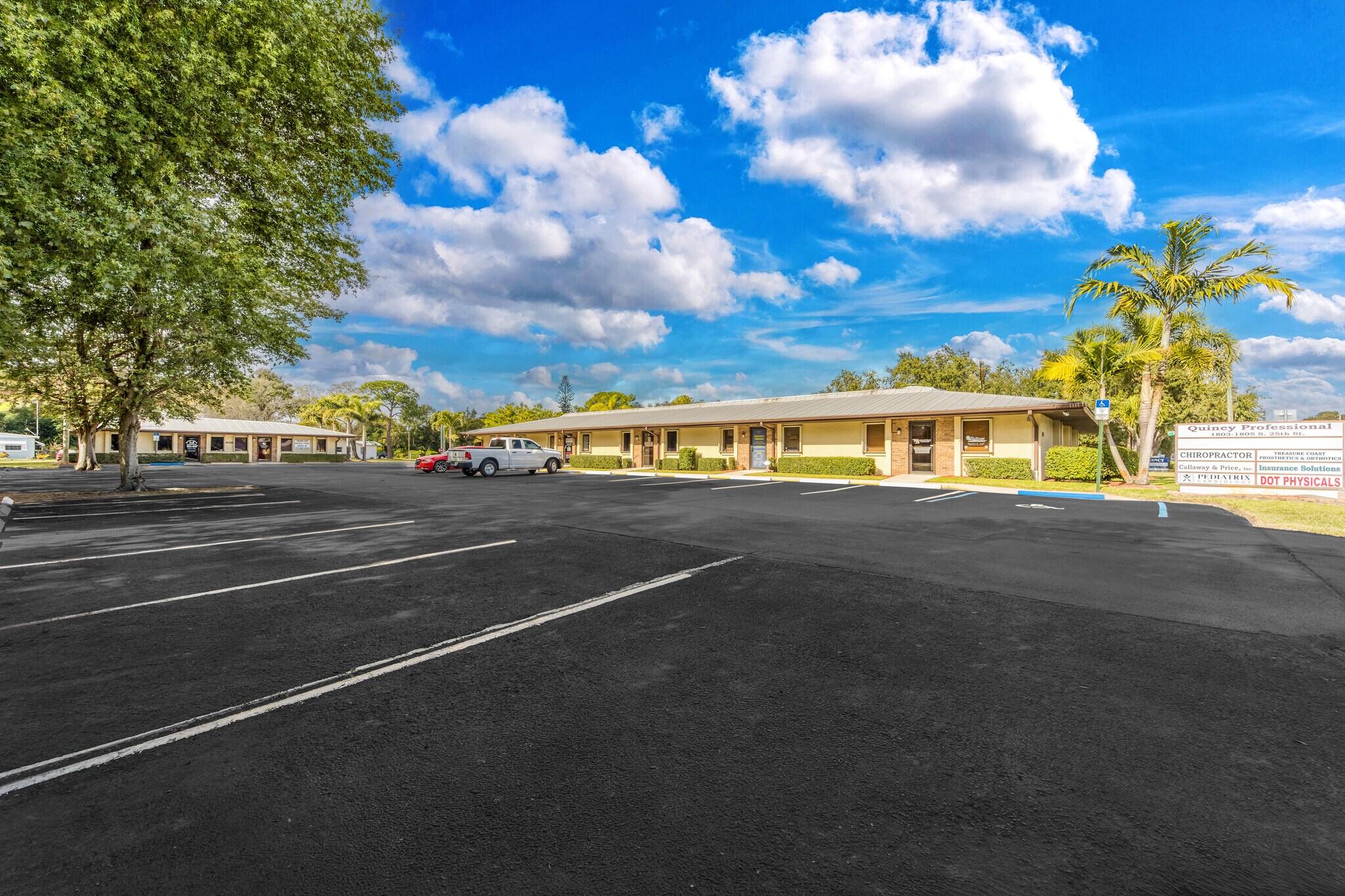 1803-1805 S 25th St, Fort Pierce, FL à vendre Photo du bâtiment- Image 1 de 32