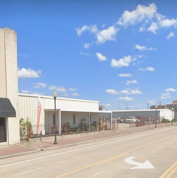 1076 Calder Ave, Beaumont, TX for sale - Building Photo - Image 3 of 10