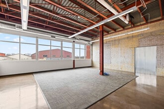 635 9th St, Minneapolis, MN for lease Interior Photo- Image 2 of 5