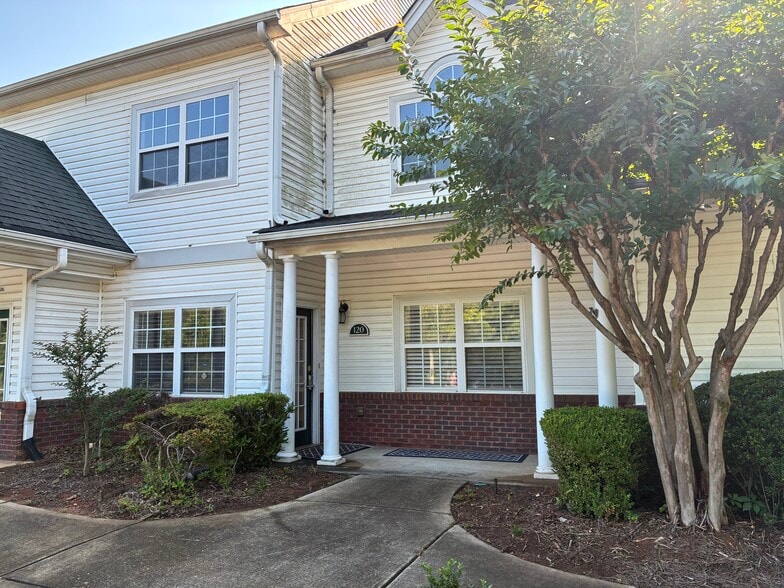 965 Piedmont Rd NE, Marietta, GA for lease - Building Photo - Image 2 of 33