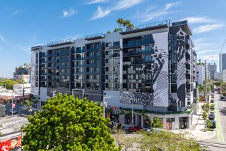 Plus de détails pour 176 NW 25th St, Miami, FL - Commerce de détail à louer