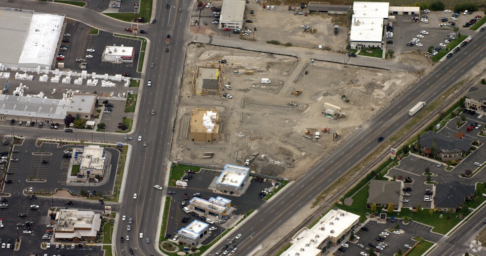 50 N 1200 E, Lehi, UT à louer - Aérien - Image 2 de 8