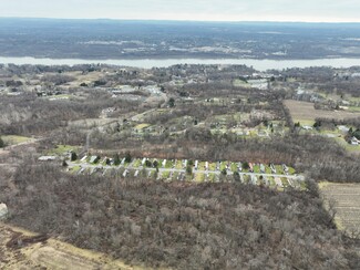 Plus de détails pour Walnut Park Ln, Milton, NY - Multi-résidentiel à vendre