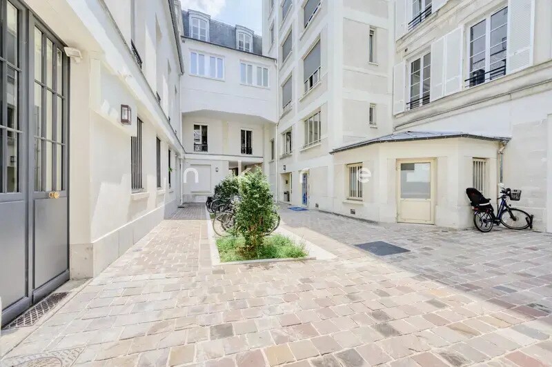 36 Rue Saint-André Des Arts, Paris for lease Building Photo- Image 1 of 17