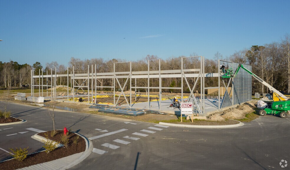 Smith Avenue & Main St, Shallotte, NC à louer - Photo principale - Image 1 de 5