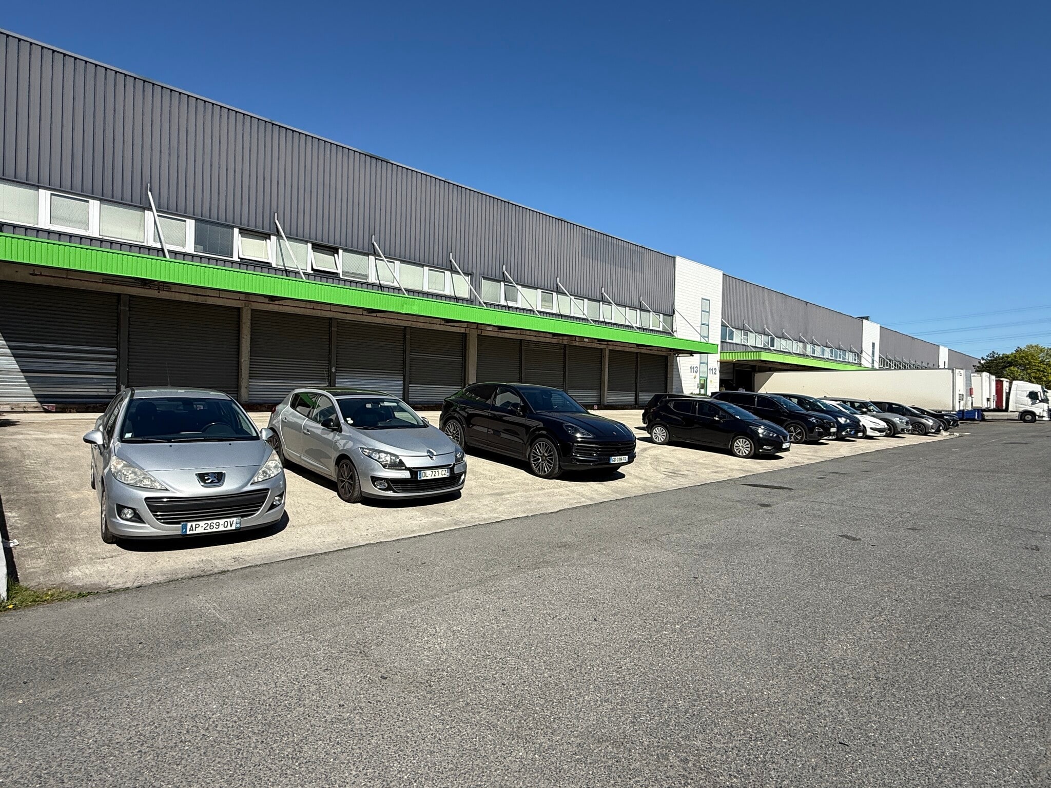 1 Rue de la Patelle, Saint-Ouen-l'Aumône for lease Primary Photo- Image 1 of 7