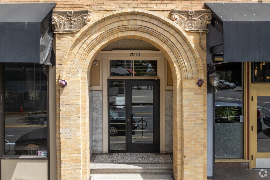 2171-2175 Allston Way, Berkeley, CA à vendre - Photo du bâtiment - Image 2 de 5