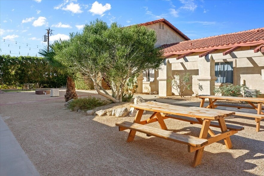 68065-68075 Calle Bolso, Desert Hot Springs, CA for sale - Building Photo - Image 3 of 67