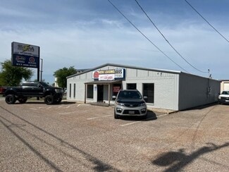 Plus de détails pour 2201 N Main St, Cleburne, TX - Commerce de détail à vendre