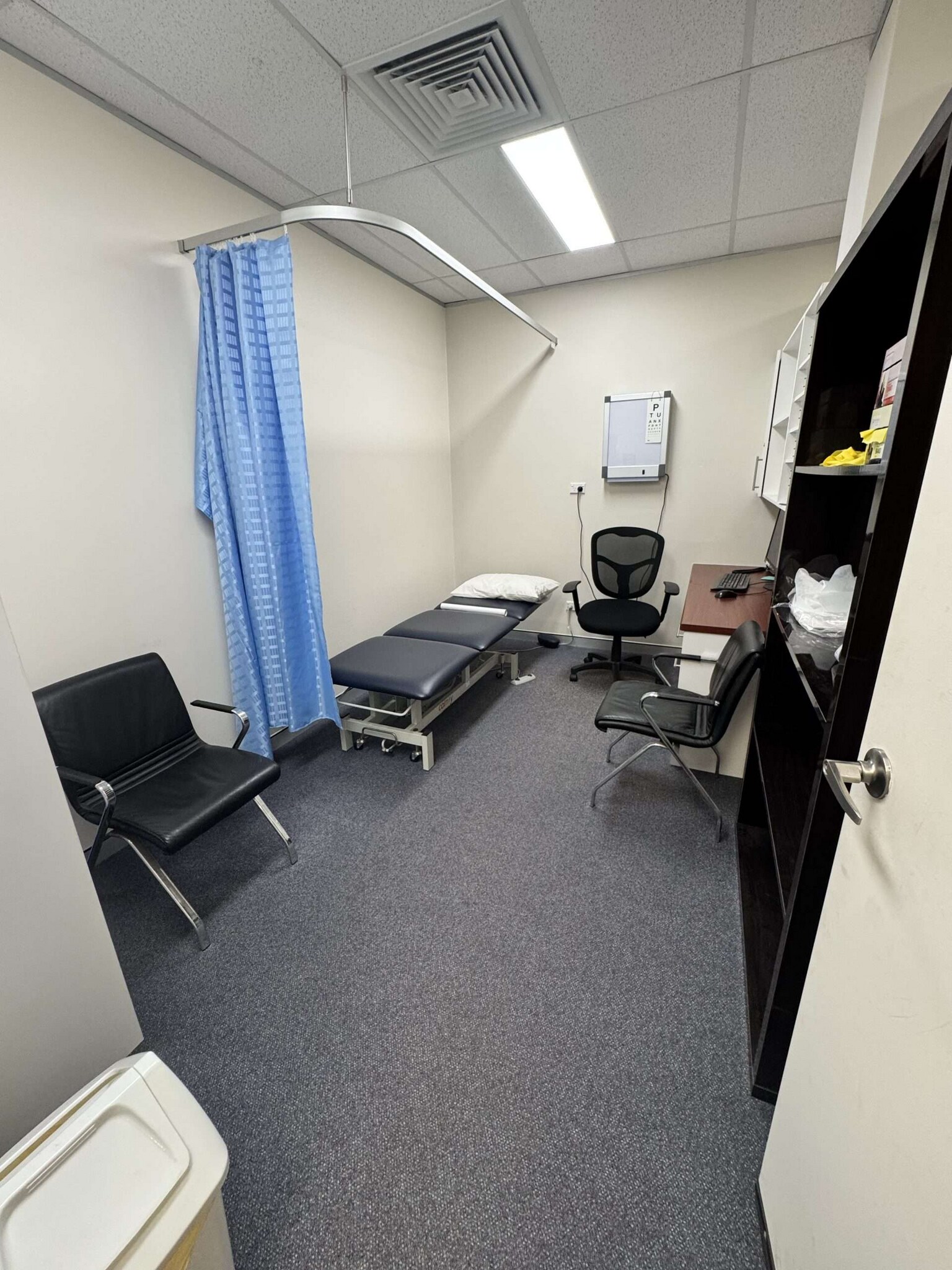 81-83 Richmond Rd, Blacktown à louer Photo intérieure- Image 1 de 2