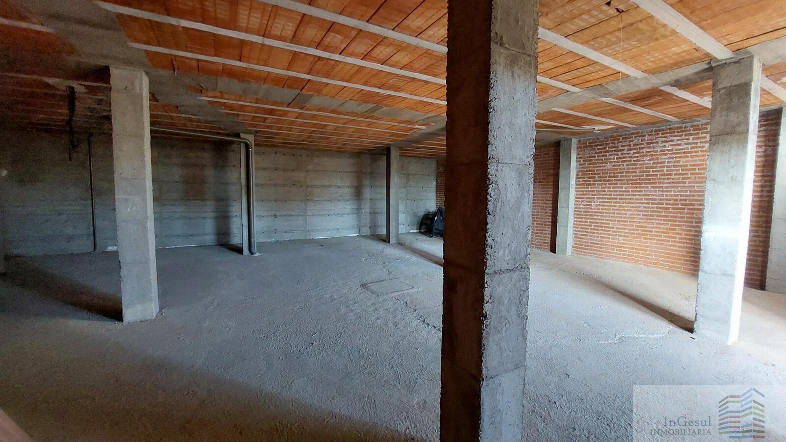 Buitrago del Lozoya, MAD 28730 - Unit 01 -  - Interior Photo - Image 1 of 5