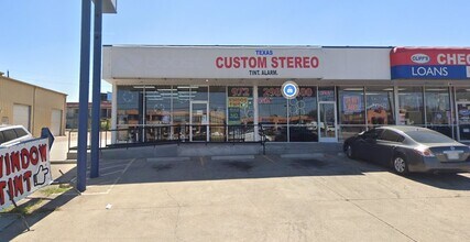 4312 W Camp Wisdom Rd, Dallas, TX à louer Photo du bâtiment- Image 1 de 1