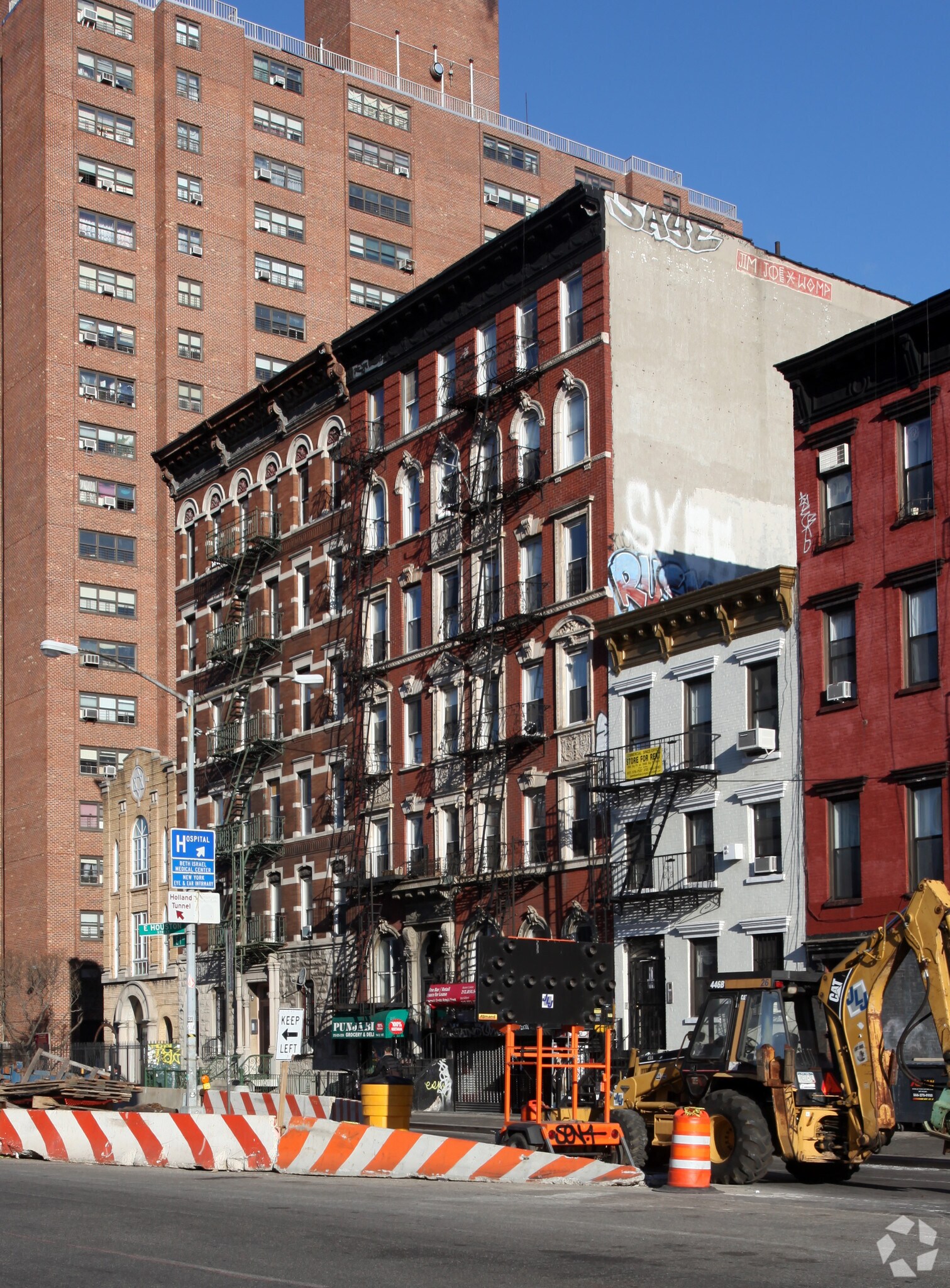 114-116 E First St, New York, NY for sale Primary Photo- Image 1 of 5