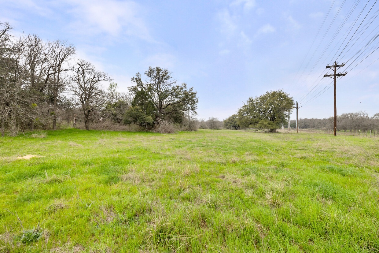 1535 N Interstate 35, Georgetown, TX for sale Primary Photo- Image 1 of 2