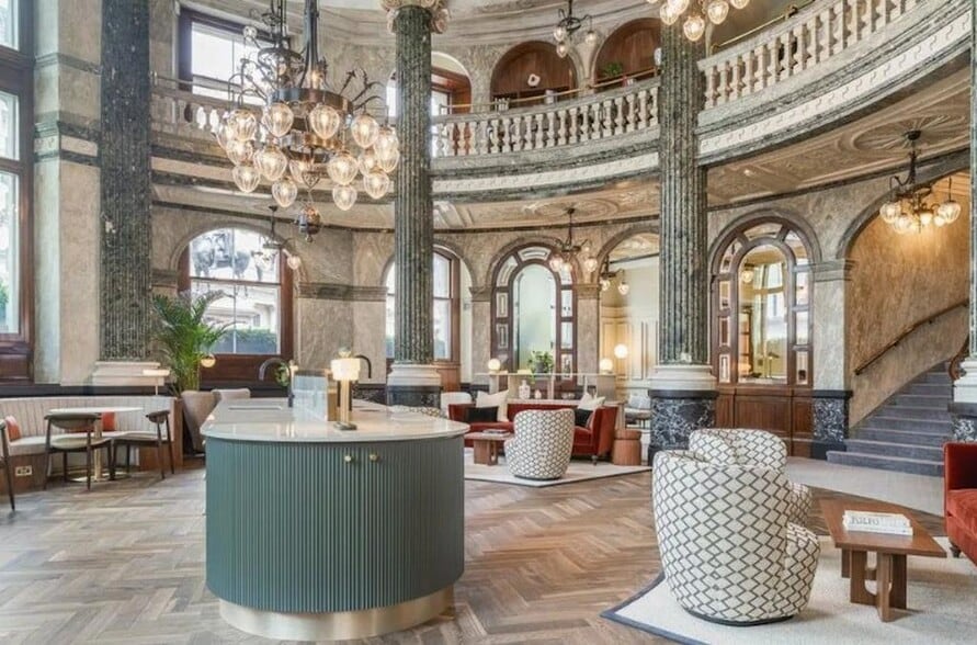 1 Cornhill, London for lease - Building Photo - Image 2 of 8