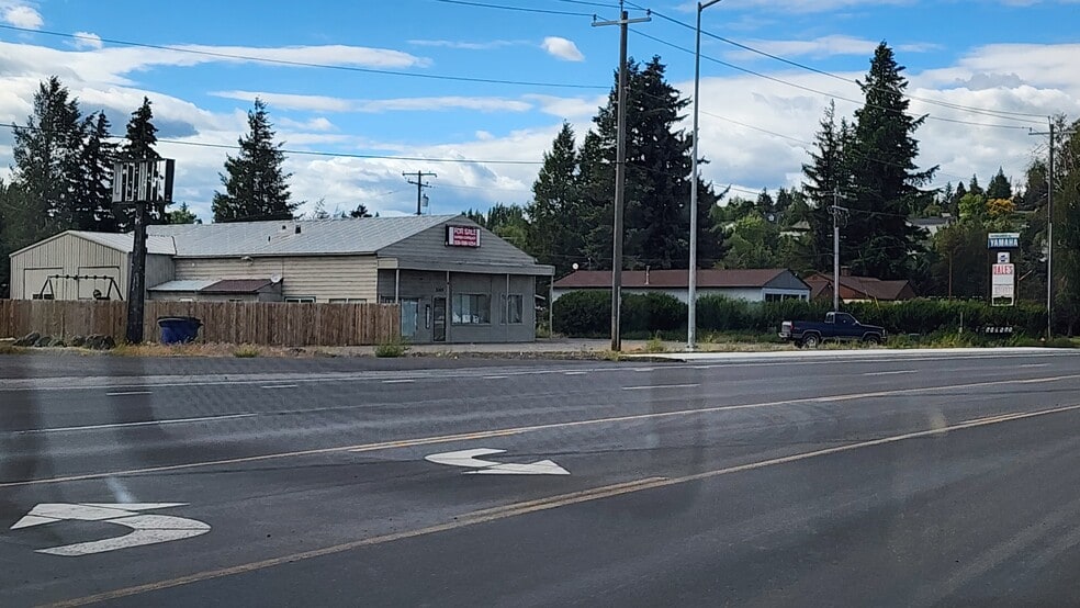 2305 S Main St, Moscow, ID for sale - Primary Photo - Image 2 of 5