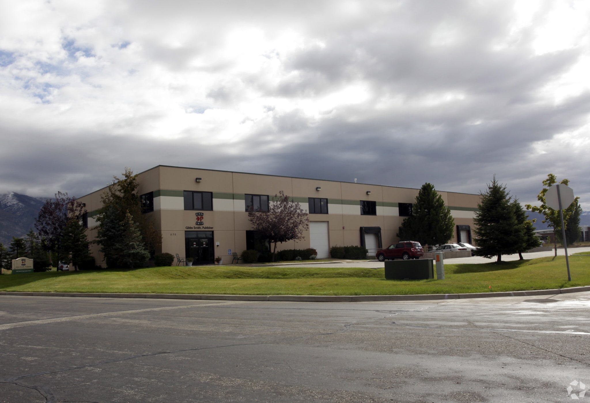 570 Sportsplex Dr, Kaysville, UT for sale Primary Photo- Image 1 of 4