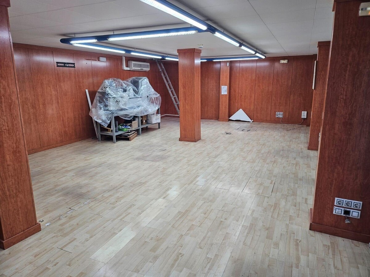 Lloret de Mar, GER 17310 - Unit - - - Interior Photo - Image 1 of 16