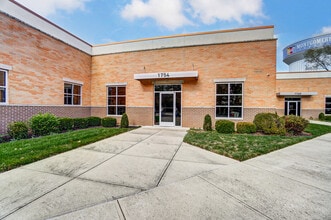 1740 Thomas Paine Pky, Dayton, OH for lease Interior Photo- Image 1 of 13