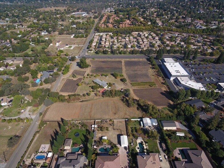 7314 Santa Juanita Ave, Orangevale, CA à vendre - Aérien - Image 3 de 6