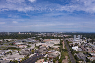 690 Dorval Dr, Oakville, ON - Aérien  Vue de la carte