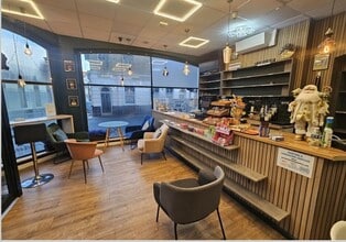 26-28 Grosvenor Rd, Aldershot à louer Photo intérieure- Image 1 de 3