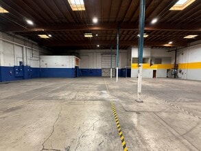 3025A Industrial Way NE, Salem, OR for lease Building Photo- Image 2 of 6