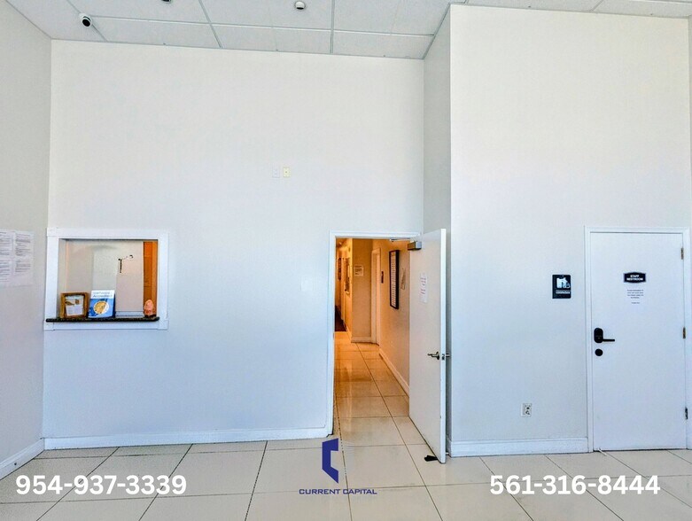1100 W Oakland Park Blvd, Fort Lauderdale, FL à louer - Photo du bâtiment - Image 2 de 26
