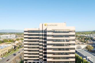 21300 Victory Blvd, Woodland Hills, CA - Aérien  Vue de la carte - Image1