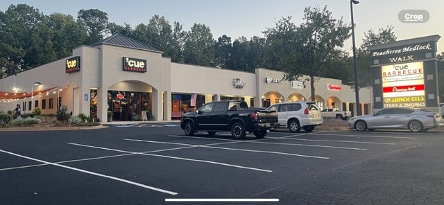 5260 Peachtree Industrial Blvd, Peachtree Corners, GA for lease - Building Photo - Image 2 of 14