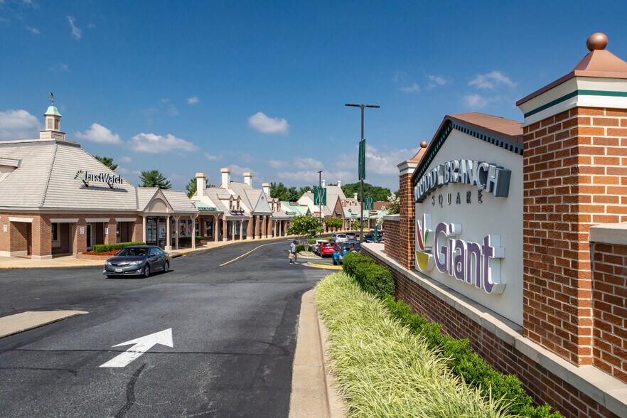 800 Muddy Branch Rd, Gaithersburg, MD à louer - Photo du bâtiment - Image 3 de 23