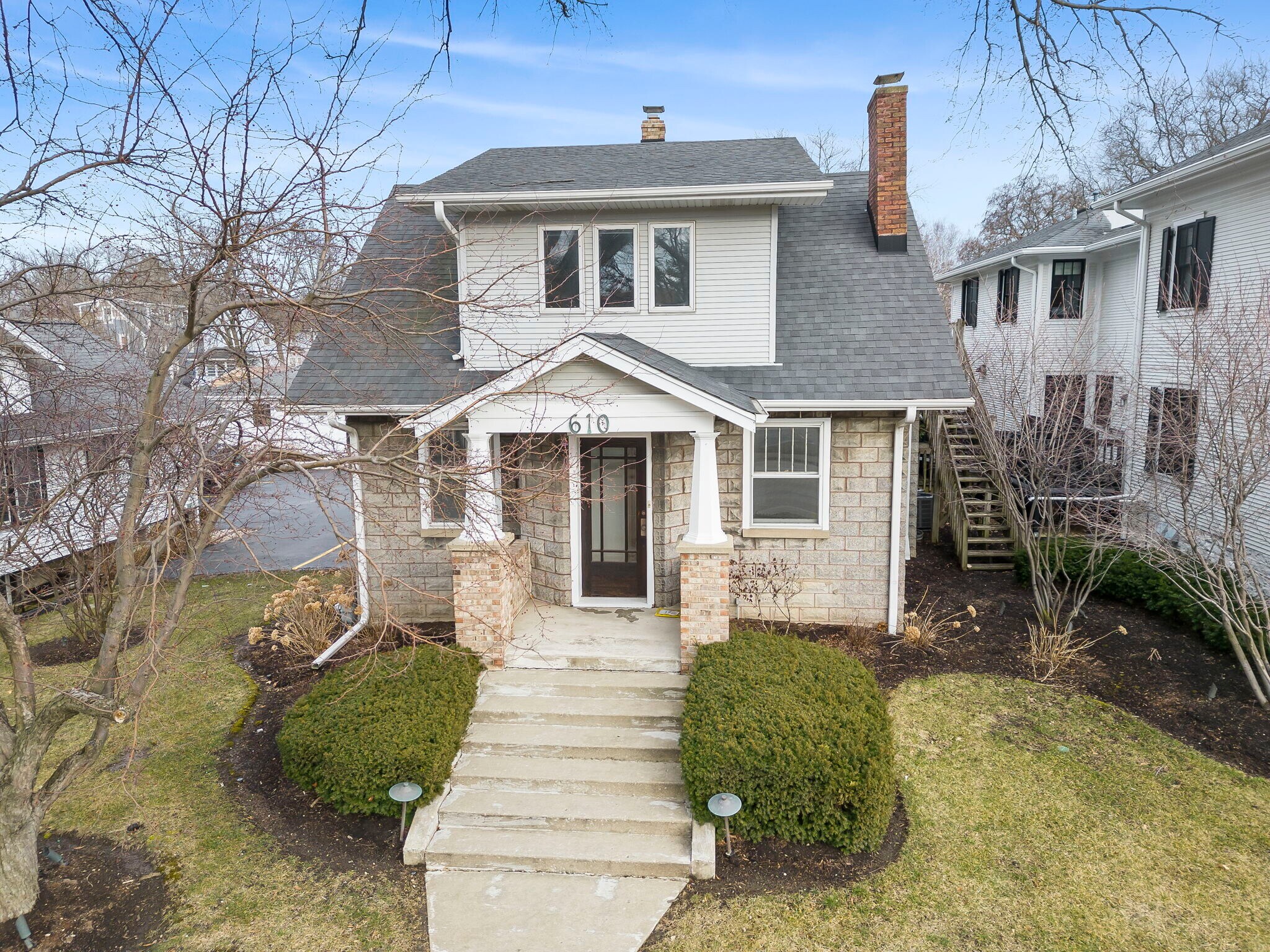 610 N Washington St, Naperville, IL à louer Photo principale- Image 1 de 9