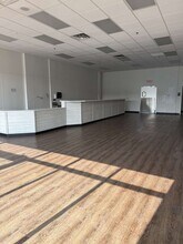 1051 Pearson Dr, Hudson, WI for lease Interior Photo- Image 2 of 6